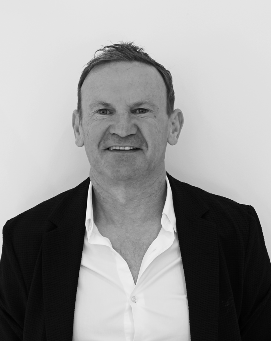 Stephen McKechnie