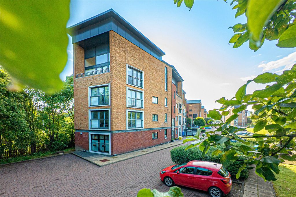 56, Minerva Way, Glasgow (G3 8GA)
